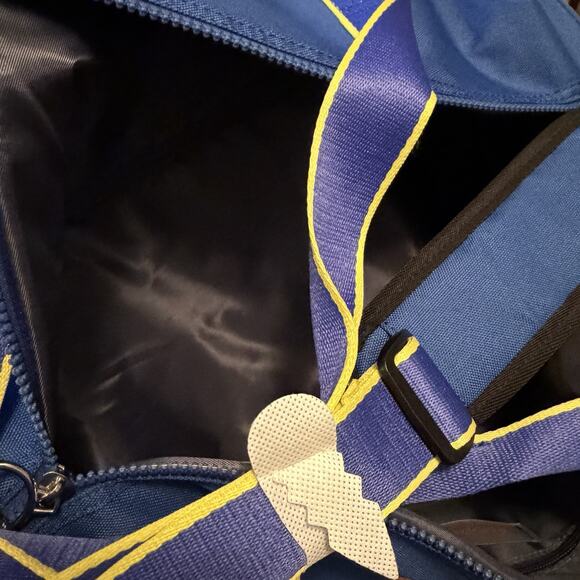 Free People Movement Good Sport Athletic Blue Duffle Bag New With Tags - Picture 6 of 14